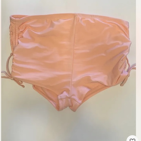 Oceanfront Women’s Light Coral Ruched Side High Waisted Bottoms Plus Size XL - Picture 2 of 7